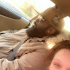 Meet your Posher, Roxanne